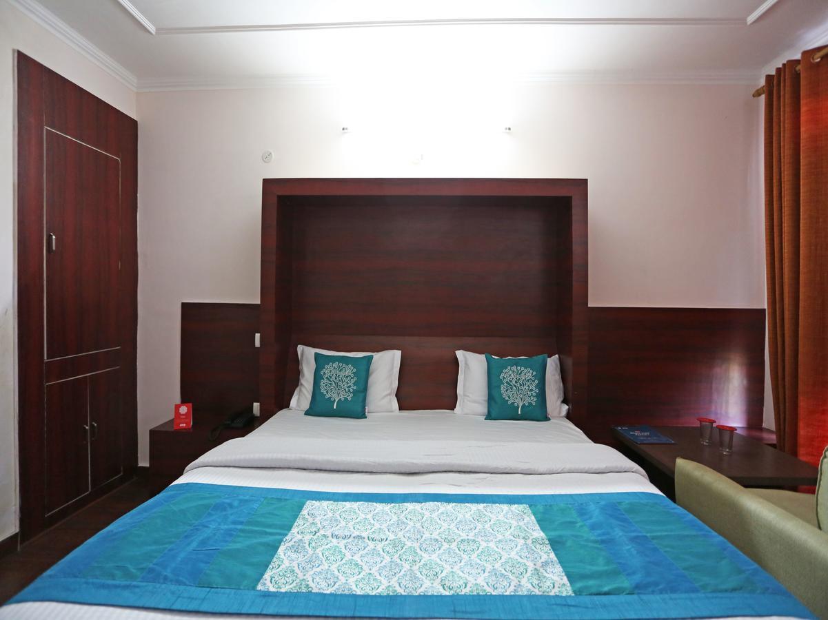 Grand Himalayan Hotels & Resorts Mukteshwar Exteriör bild