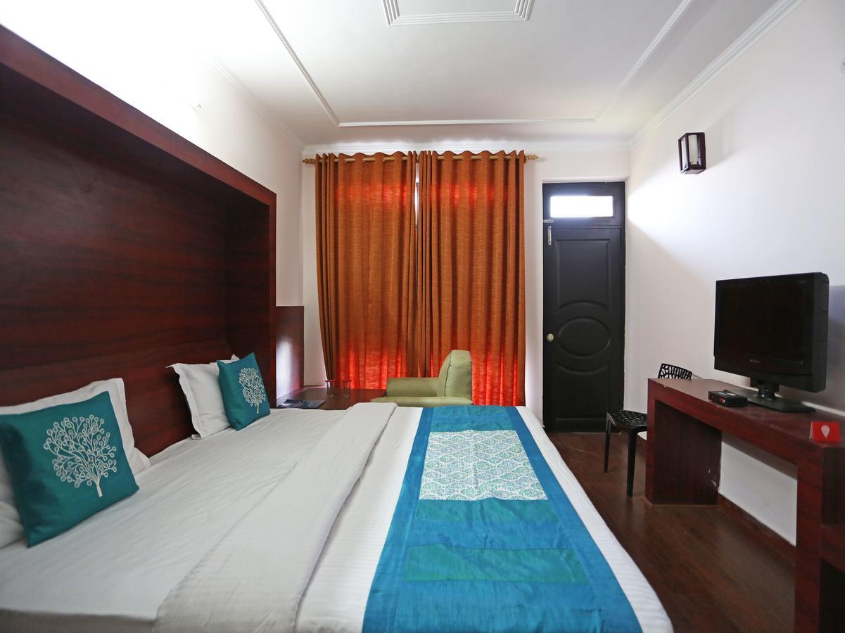 Grand Himalayan Hotels & Resorts Mukteshwar Exteriör bild