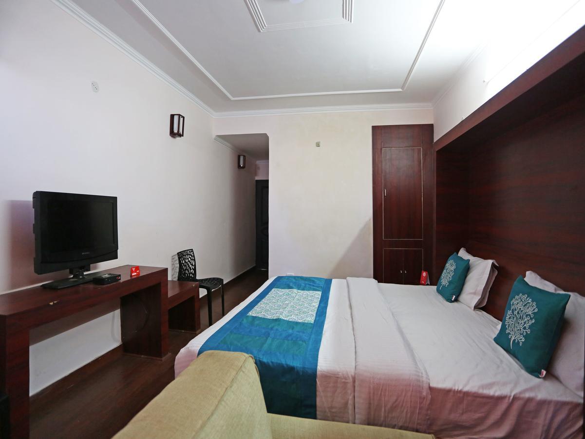 Grand Himalayan Hotels & Resorts Mukteshwar Exteriör bild