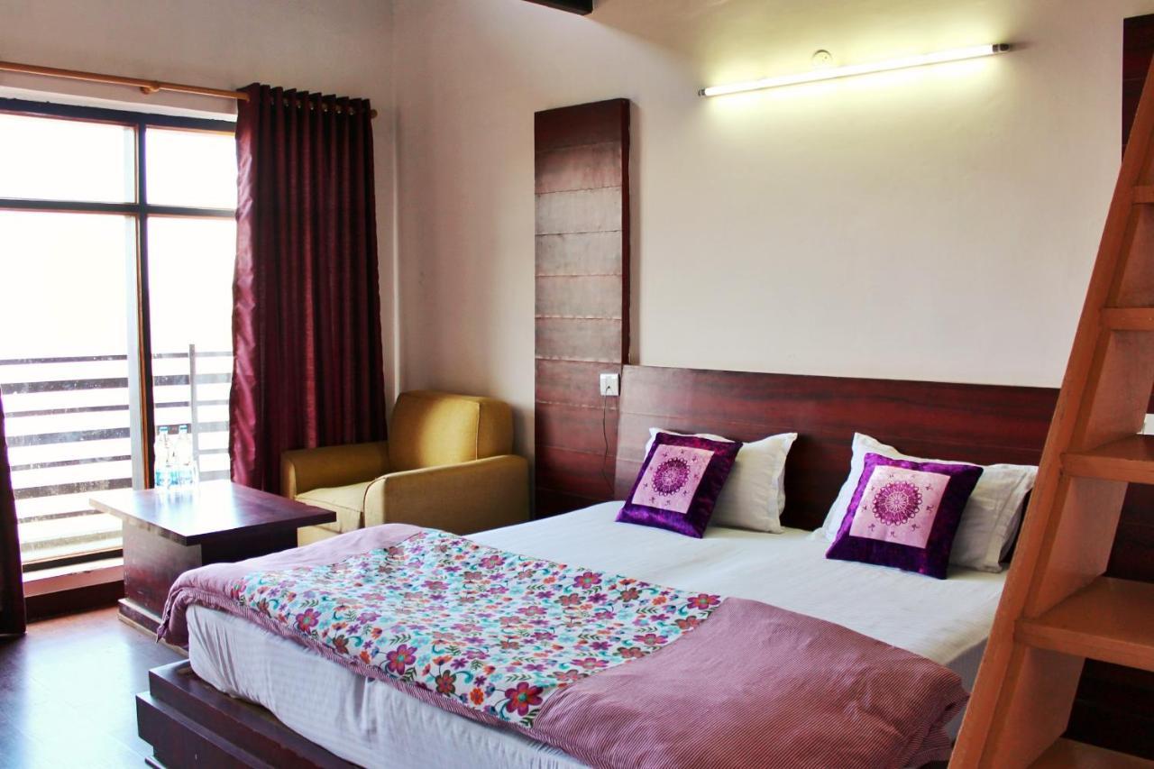 Grand Himalayan Hotels & Resorts Mukteshwar Exteriör bild
